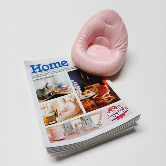 Zuru Mini Brands Home Series Bean Bag Chair - Picture 1 of 4